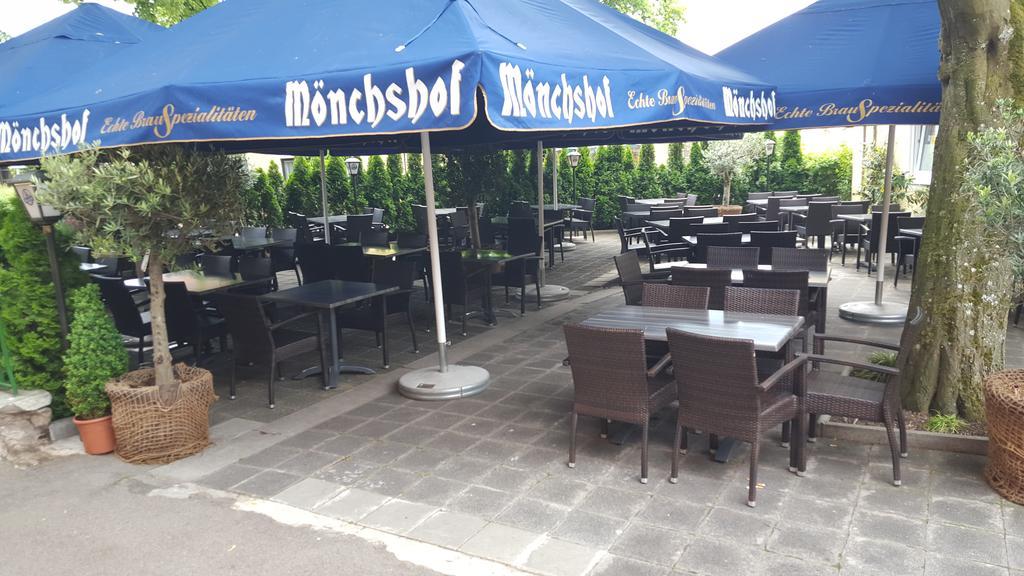 Hotel Restaurant Platamon Фойхтванген Екстериор снимка